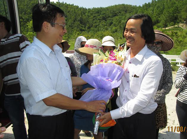Bình[-]Định[-]-[-]Hà[-]Tĩnh[-]ký[-]kết[-]hợp[-]tác[-]phát[-]triển[-]du[-]lịch[-]